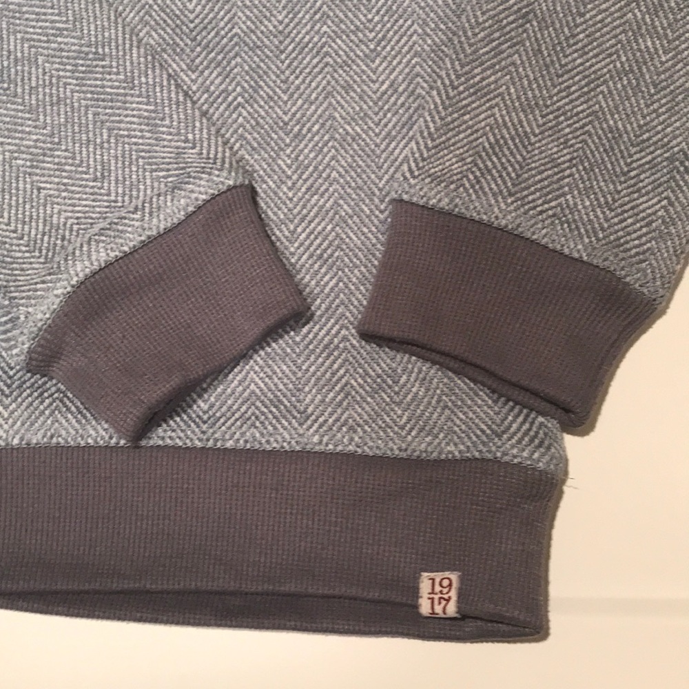 Sovereign Code Blue/Gray Sweater - Picture 3 of 4